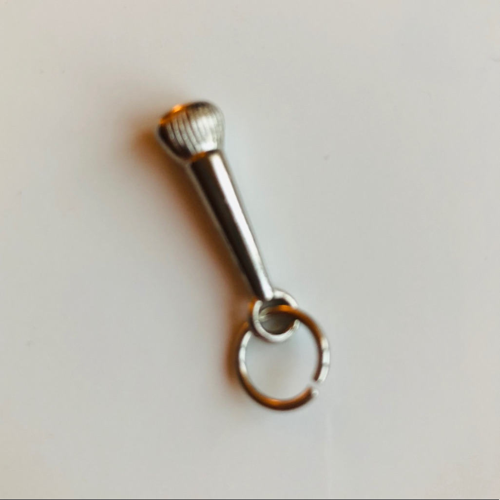 Make-Up Brush Charm